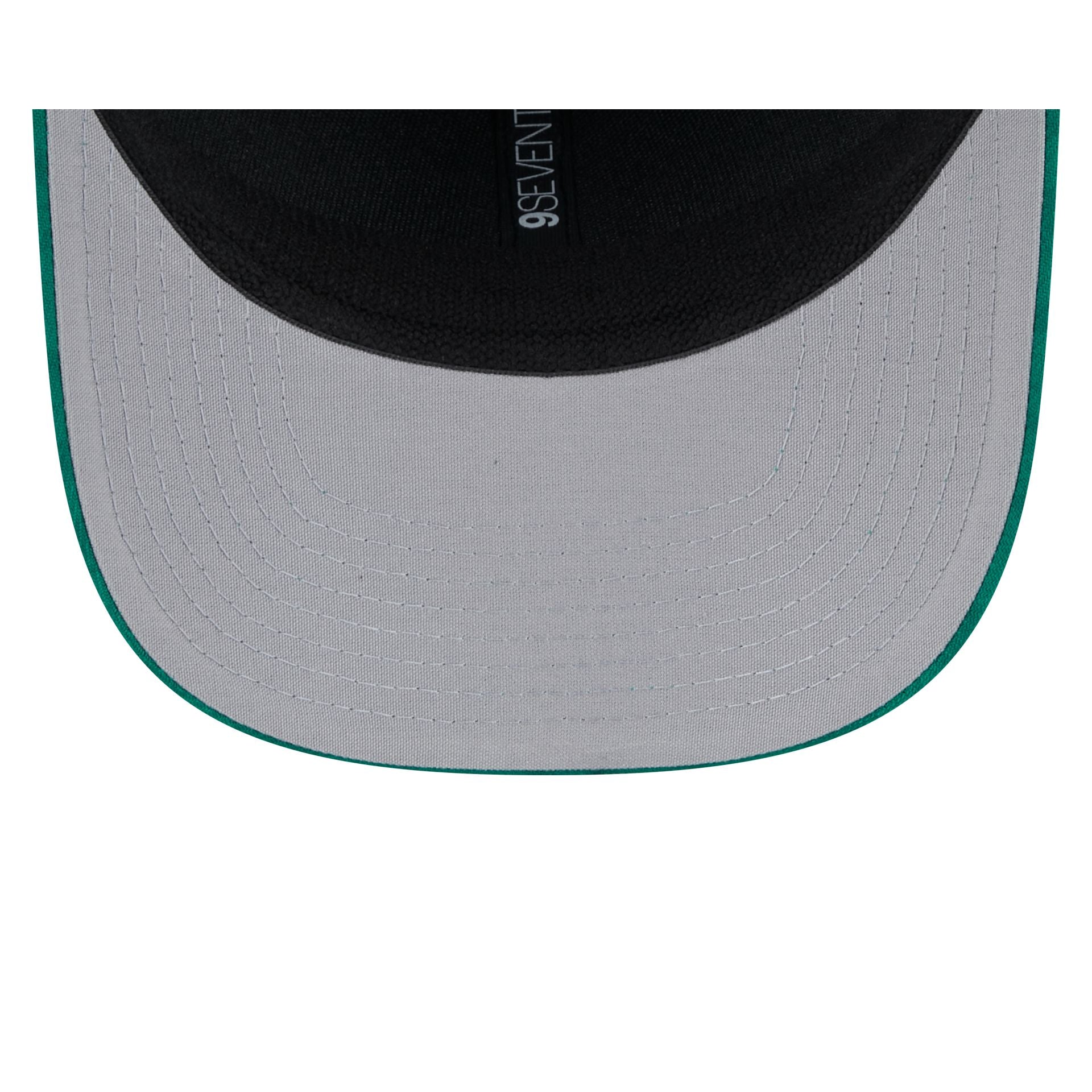 Boston Red Sox St. Patrick's Day 2025 9SEVENTY Stretch-Snap Hat