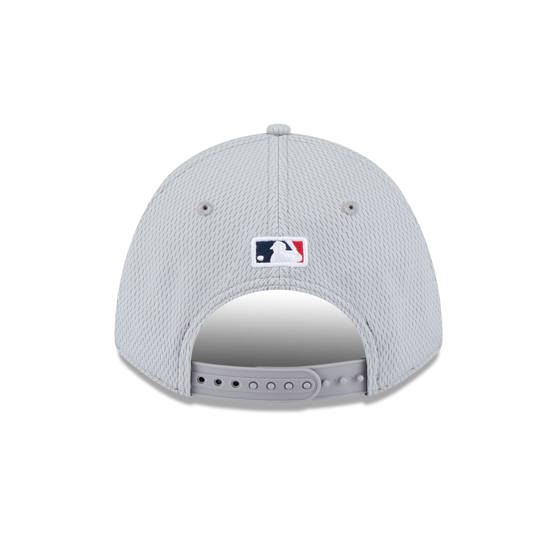 Boston Red Sox 2025 Clubhouse Gray 9FORTY M-Crown Snapback Hat