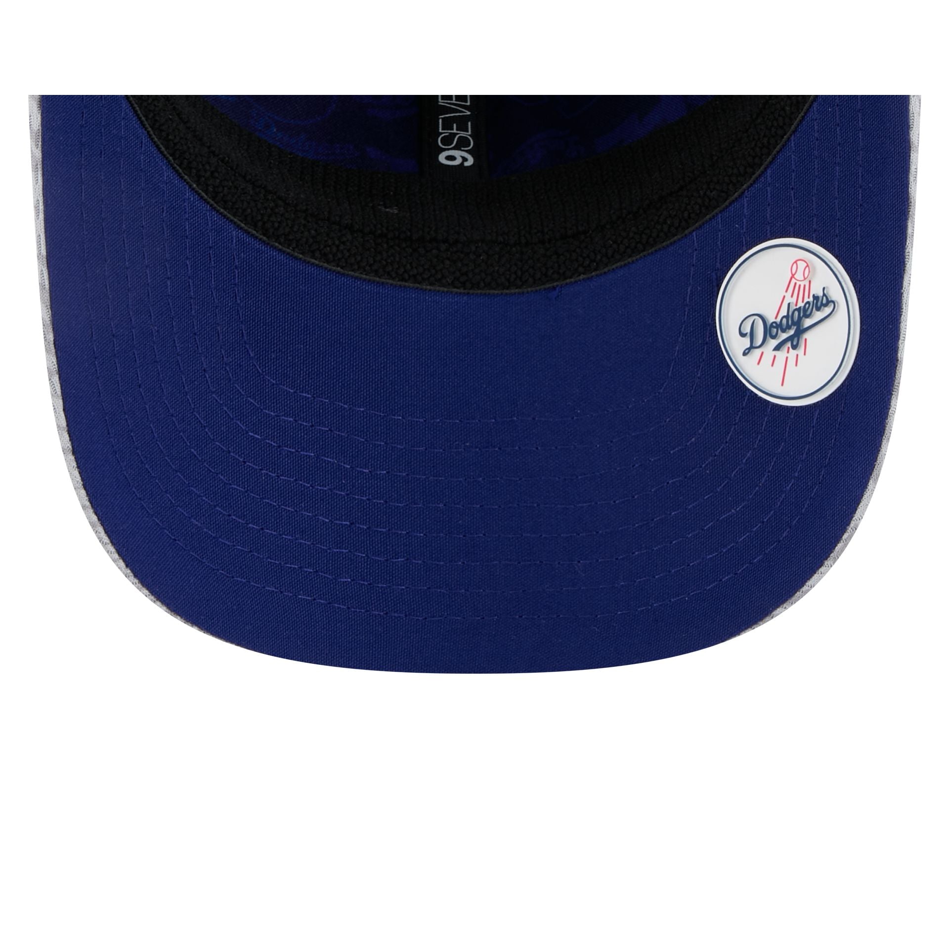 Los Angeles Dodgers 2025 Clubhouse Gray 9SEVENTY Stretch-Snap Hat
