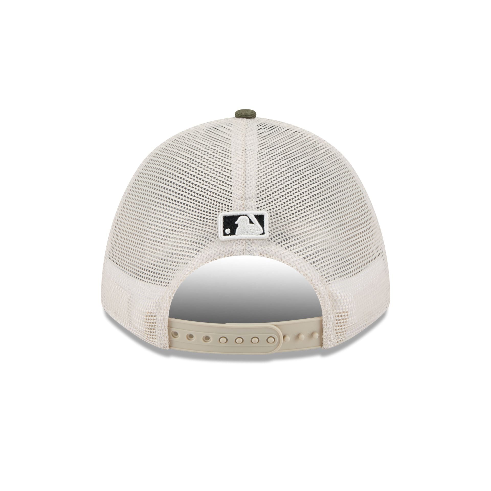 Houston Astros Armed Forces Day 2025 9FORTY M-Crown A-Frame Trucker Hat