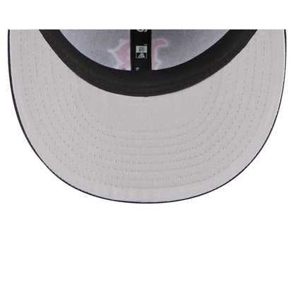 Boston Red Sox Thunder Crown Retro Crown 9FIFTY Snapback Hat