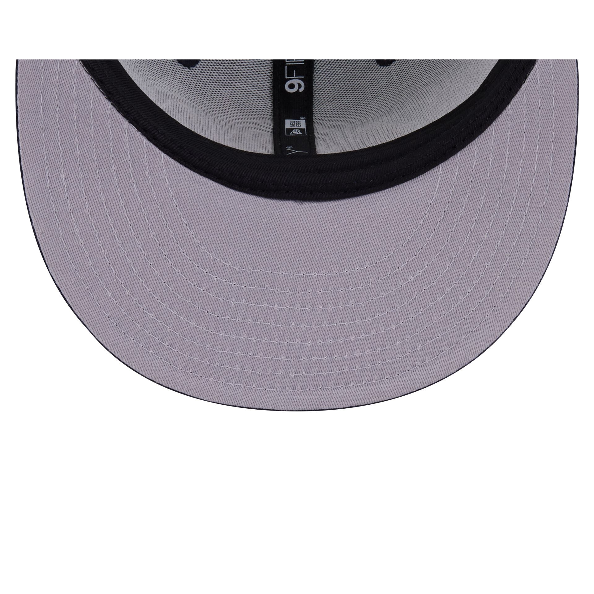 Houston Astros Glow-In-The-Dark 9FIFTY Trucker Hat