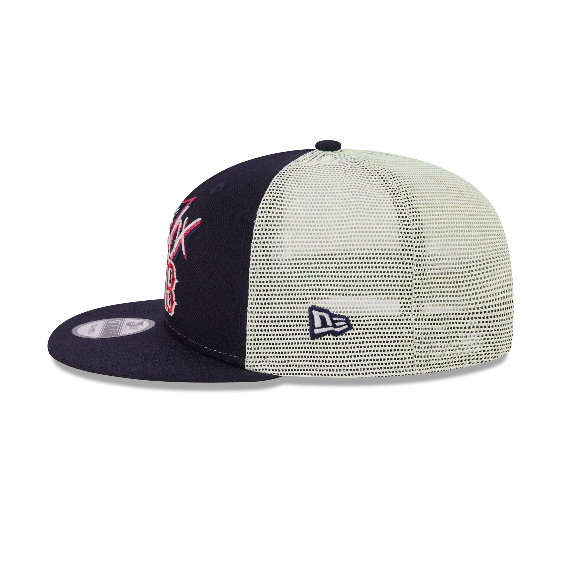 Boston Red Sox Glow-In-The-Dark 9FIFTY Trucker Hat
